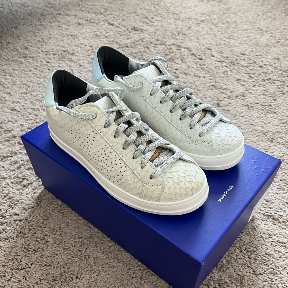SOLD NWT P448 Sneakers